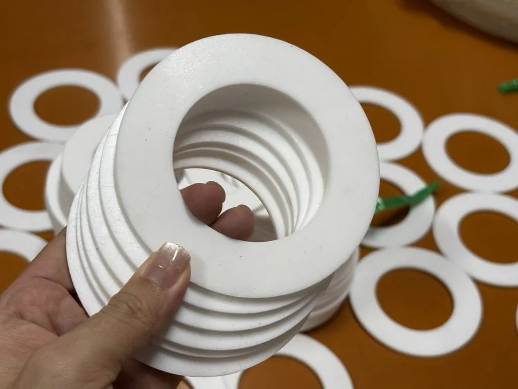 Ba chồng vòng gioăng teflon buộc dây